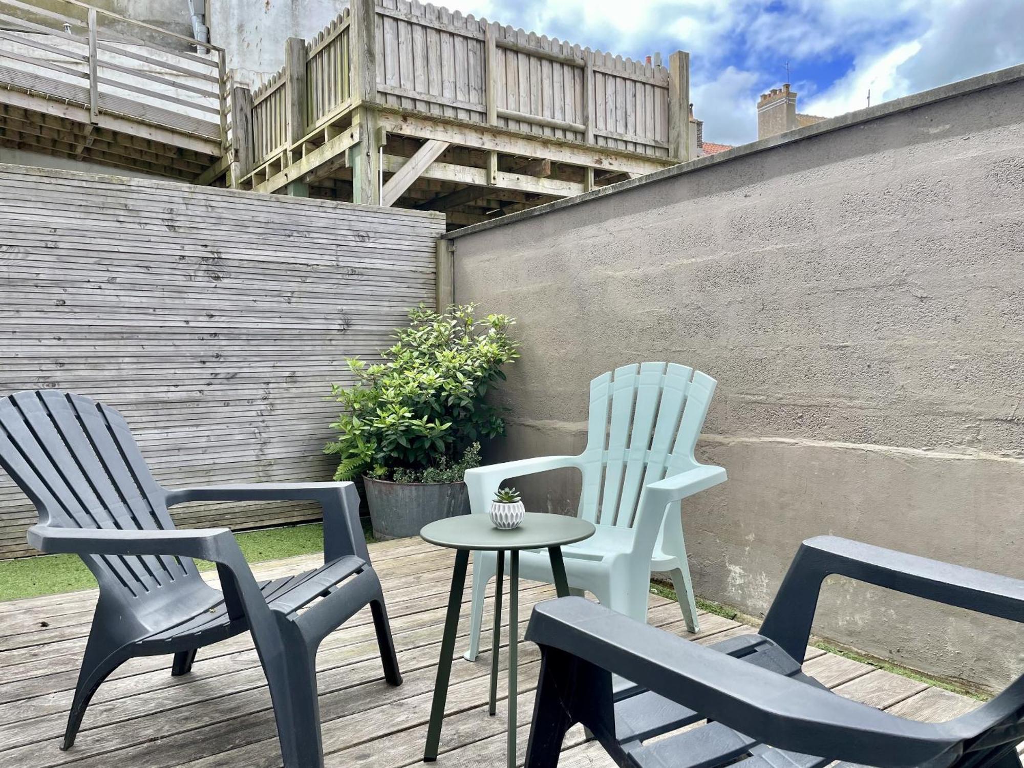L'Aristide Apartment Calais Exterior photo